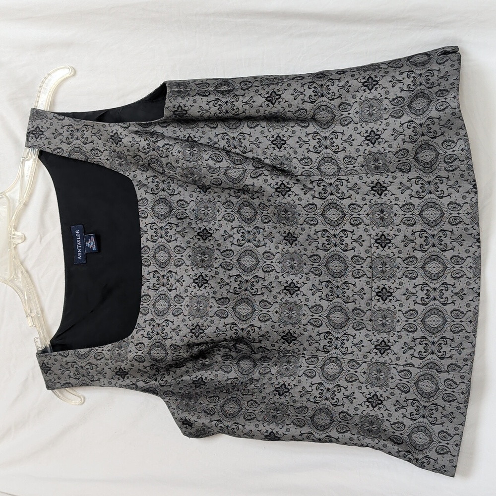 Ann Taylor silver silk square neck sleeveless top